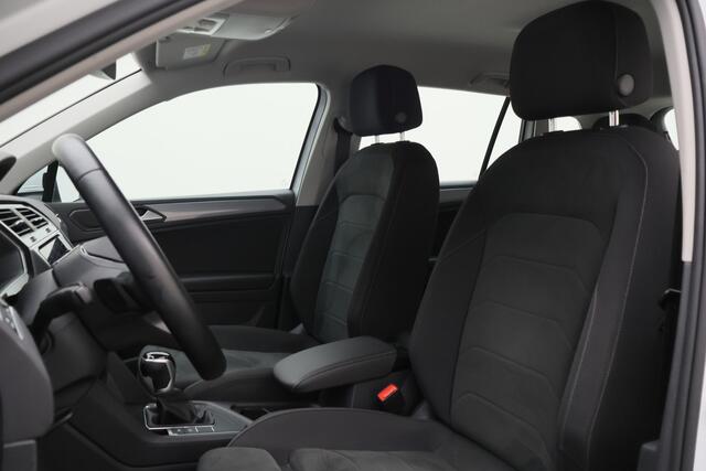 Volkswagen TIGUAN 1.4 TSI DSG Plug-in Hybrid Life Navigatie, Camera, Apple CarPlay, ACC, Stoelverwarming, 17"