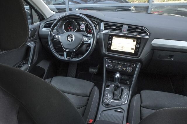 Volkswagen TIGUAN 2.0 TSI AUT 4Motion | Trekhaak | Achteruitrijcamera | Standkachel