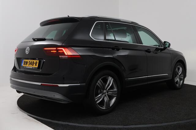 Volkswagen TIGUAN 1.4 TSI ACT Highline (PANORAMADAK, CAMERA, DIGITALE COCKPIT, TREKHAAK WEGKLAPBAAR, MASSAGE STOELEN)