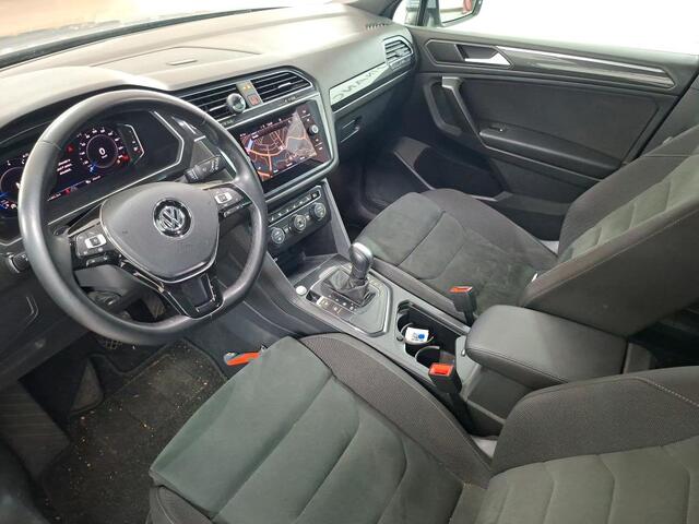 Volkswagen TIGUAN Allspace 1.5 TSI 150pk DSG Highline Business R 7p. / Panoramadak