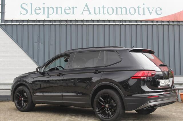 Volkswagen TIGUAN 1.4 TSI CL. 7P/ Automaat / Navigatie / Black-Edition