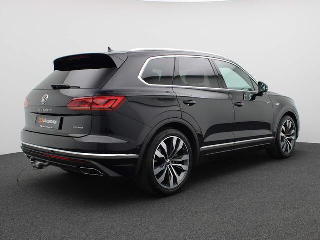 Volkswagen TOUAREG 3.0 TSi eHybrid Elegance 4MOTION 340PK DSG Panoramadak, trekhaak, 360 gr. camera, leder, stoel-verwarming/ventilatie, luchtvering, head-up, 20" lichtmetaal