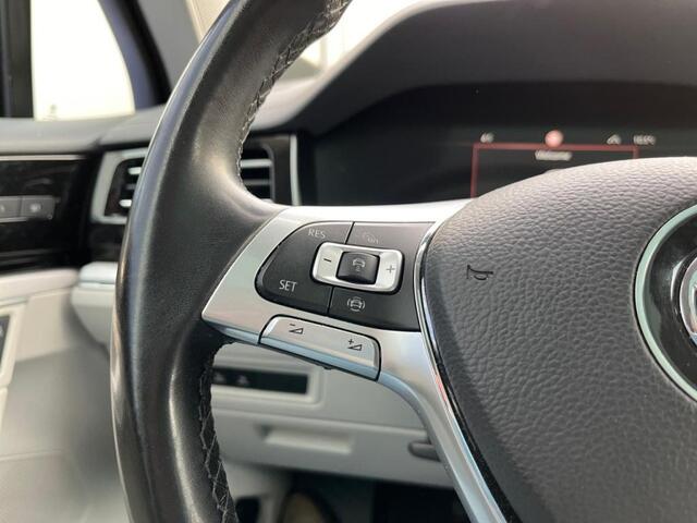 Volkswagen TOUAREG 3.0 TDI HIGHLINE PANODAK LMV NAVI LED XENON