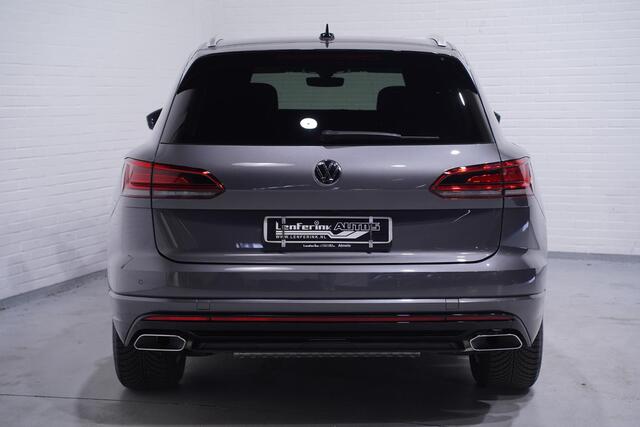 Volkswagen TOUAREG 3.0 TDI 232 pk R-Line Grijs Kenteken 2-Zits Navi Camera, Leder Zwart, Luchtvering, Adapt. Cruise, Trekhaak 3500 kg