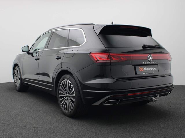 Volkswagen TOUAREG 3.0 TSi eHybrid 4MOTION Elegance 382PK DSG Luchtvering, Servosluiting, Pano-Schuifdak, 360gr Camera, Keyless, Side Assist, Trekhaak, 21" LM Velgen