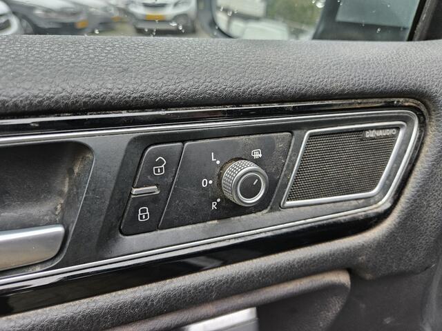 Volkswagen TOUAREG 3.0 TDI R-line (prijs is ex btw en bpm)