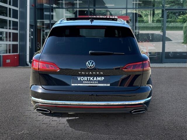 Volkswagen TOUAREG 3.0 TSI ELEGANCE 4MOTION EHYBRID LUCHT-VERING/PANO-DAK/TREKHAAK/