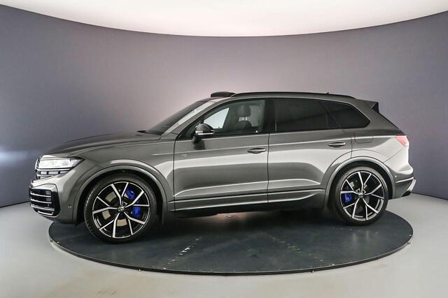 Volkswagen TOUAREG R 3.0 TSI eHybrid 462pk Tiptronic Trekhaak, Panoramadak, Lederen bekleding, Luchtvering, Head up display, LED matrix verlichting, 360 camera, Adaptive cruise control