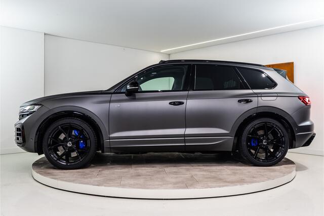 Volkswagen TOUAREG 3.0 TSi eHybrid 4MOTION R 463PK | JUNI 2024 | VOL OPTIE!