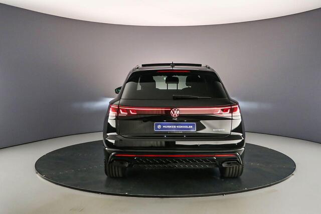 Volkswagen TOUAREG R 3.0 TSI eHybrid 462pk Tiptronic Trekhaak, Panoramadak, Head up display, Luchtvering, Elektrische achterklep, Lederen bekleding, Achteruitrijcamera, LED matrix koplampen