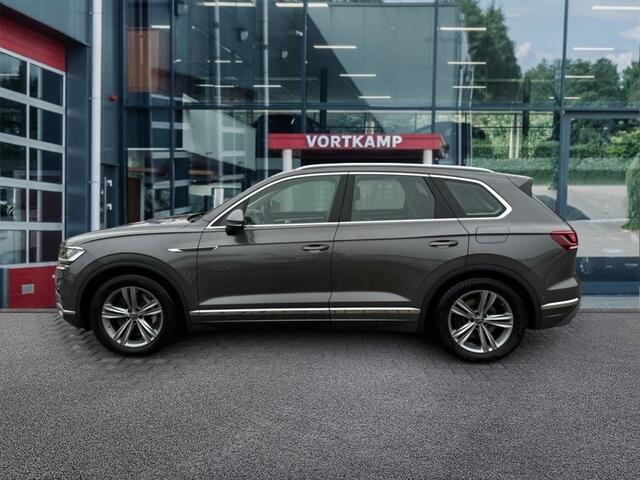 Volkswagen TOUAREG 3.0 TSI ELEGANCE 4MOTION EHYBRID LUCHTVERING/PANO-DAK/CAMERA/LED