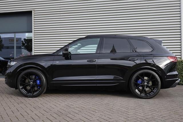 Volkswagen TOUAREG R eHybrid Massage l Servosluiting l Pano l DynAudi