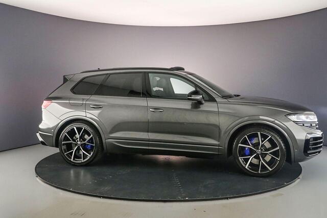 Volkswagen TOUAREG R 3.0 TSI eHybrid 462pk Tiptronic Trekhaak, Luchtvering, Panoramadak, Lederen bekleding, Adaptive cruise control, 360 camera, Navigatie, Elektrische achterklep