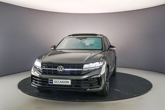 Volkswagen TOUAREG R 3.0 TSI eHybrid 462pk Tiptronic Trekhaak, Luchtvering, Panoramadak, Lederen bekleding, Adaptive cruise control, 360 camera, Navigatie, Elektrische achterklep