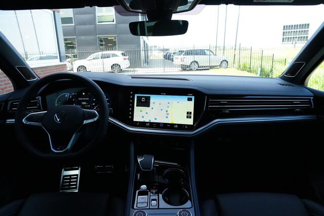 Volkswagen TOUAREG 3.0 TSi eHybrid 4MOTION R 462pk Panoramadak/Dynaudio/360Camera
