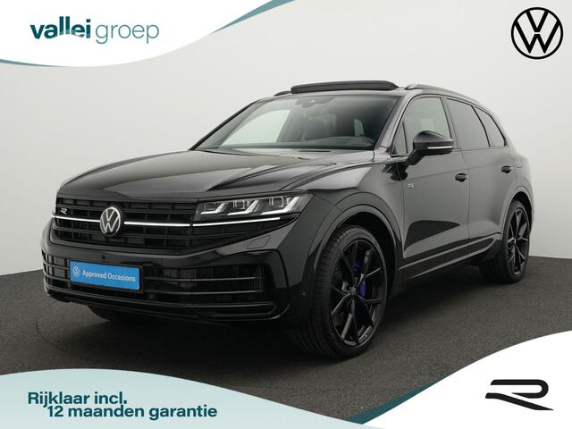 Volkswagen TOUAREG 3.0 TSi 463 pk tiptronic eHybrid 4MOTION R Edition | Panoramadak | Trekhaak | Puglia leder | Geheugen-/massagestoelen | Dynaudio | Rondomzicht camera