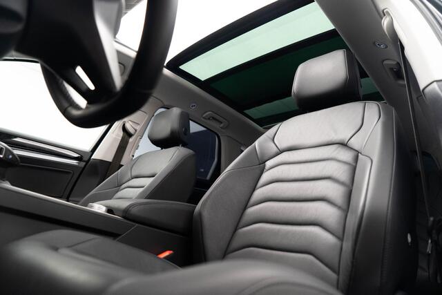 Volkswagen TOUAREG 3.0 TSi eHybrid 4MOTION |Pano|Leder|Luchtvering|Dodehoek|