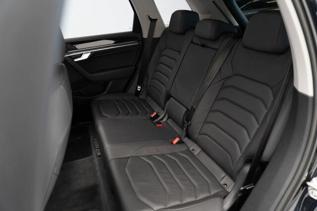 Volkswagen TOUAREG 3.0 TSi eHybrid 4MOTION |Pano|Leder|Luchtvering|Dodehoek|