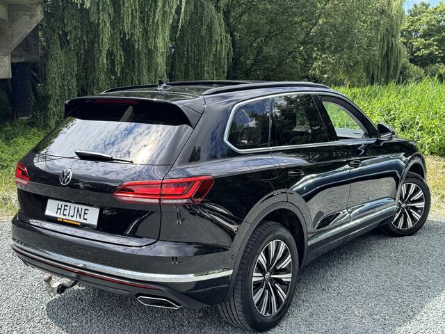 Volkswagen TOUAREG 3.0 TSi E-HYBRID 4MOTION ELEGANCE CAMERA/PANORAMADAK/TREKHAAK