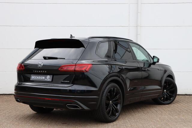 Volkswagen TOUAREG 3.0 TSI eHybrid 4Motion Elegenace Black Style 380pk Tiptronic