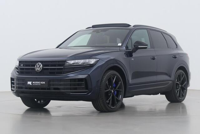 Volkswagen TOUAREG 3.0 TSi 4MOTION R | NIEUW | Luchtvering | Head-Up | Massage+Ventilatie | Dynaudio | Trekhaak | 22 Inch Estoril