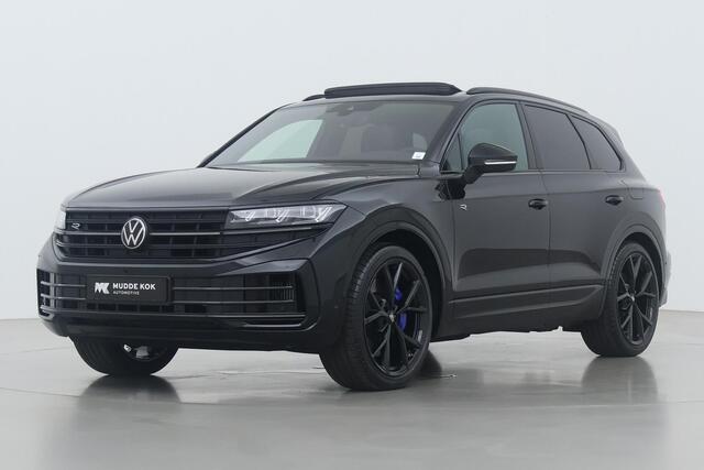 Volkswagen TOUAREG 3.0 TSi 4MOTION R | NIEUW | Luchtvering | Head-Up | Massage+Ventilatie | Dynaudio | Trekhaak | 22 Inch Estoril