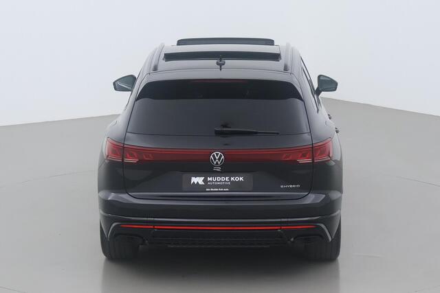 Volkswagen TOUAREG 3.0 TSi 4MOTION R | NIEUW | Luchtvering | Head-Up | Massage+Ventilatie | Dynaudio | Trekhaak | 22 Inch Estoril