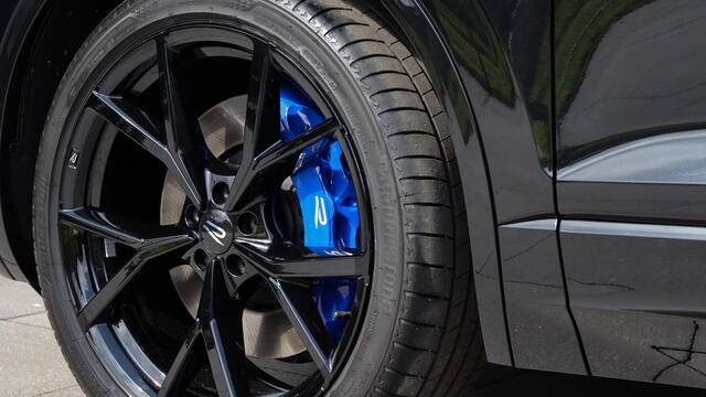 Volkswagen TOUAREG 3.0 TSi eHybrid 4MOTION R Edition | Stoelventilatie | Panoramadak | Dynaudio | Trekhaak | Soft-Close