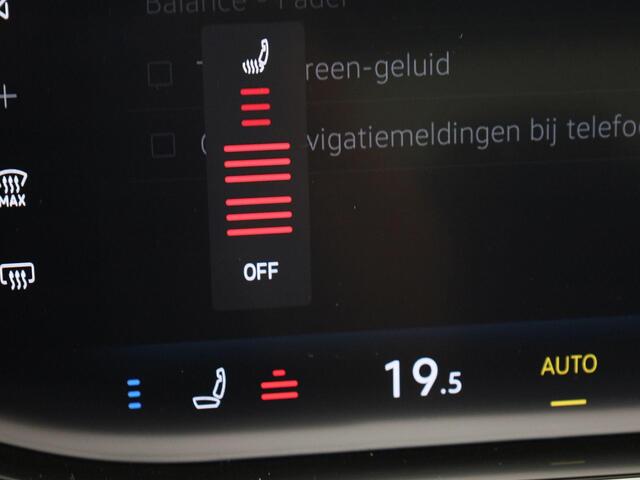 Volkswagen TOUAREG 3.0 TSieHybrid 280kW/381PK 4MOTION Elegance · Panoramadak · Leder · Trekhaak · Garantie tot 17-01-2029 of 100.000km