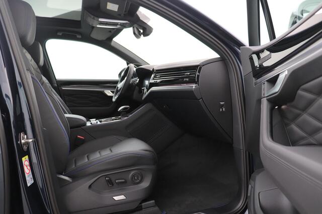 Volkswagen TOUAREG 3.0 TSi 4MOTION R | NIEUW | Luchtvering | Head-Up | Massage+Ventilatie | Dynaudio | Trekhaak | 22 Inch Estoril