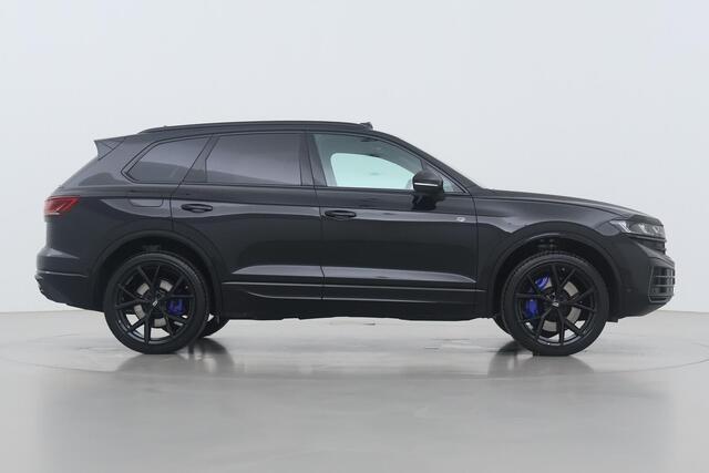 Volkswagen TOUAREG 3.0 TSi 4MOTION R | NIEUW | Luchtvering | Head-Up | Massage+Ventilatie | Dynaudio | Trekhaak | 22 Inch Estoril