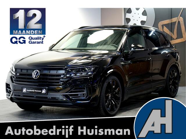 Volkswagen TOUAREG 3.0 TSi 340kW/462pk Aut8 eHybrid 4MOTION R LUCHTVERING + DYNAUDIO HIFI + HEAD-UP DISPLAY + STOEL-&STUURVERWARMING + KEYLESS ENTRY&GO + 360 CAMERA + LEER + ADAPT.CRUISE + LANE ASSIST + EL.TREKHAAK + BLIS + PARKSENSOREN V&A + 21" LM-VELGEN!!