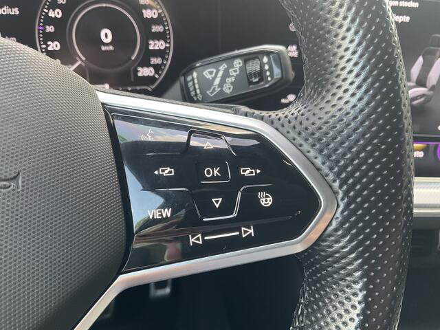 Volkswagen TOUAREG 3.0 TSI 4MOTION R 462PK PHEV Pano Elek.Trekhaak [3500KG] Luchtvering Matrix Memory VOL!