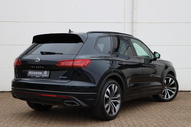 Volkswagen TOUAREG 3.0 TSI eHybrid Elegance 380pk Tiptronic | Luchtvering
