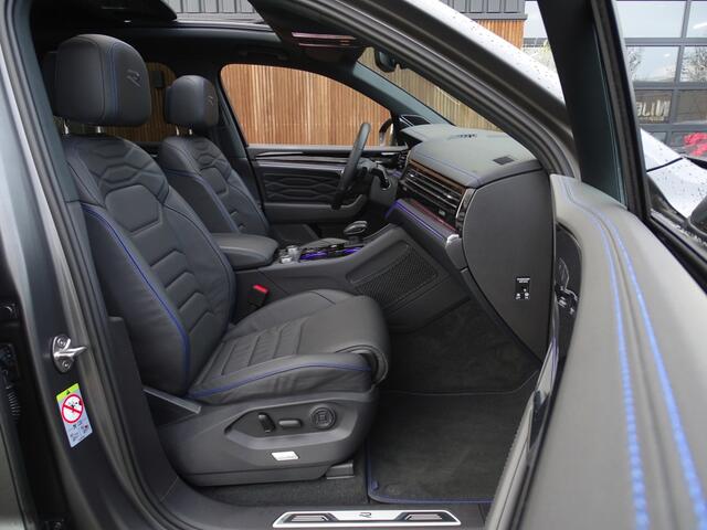 Volkswagen TOUAREG 3.0 TSi eHybr 462PK 4M R-Line / Highline / 2024 / LED