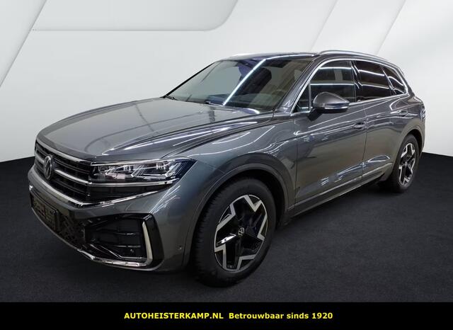 Volkswagen TOUAREG 3.0 TDI R-Line Grijs Kenteken ACC Stoelkoeling Luchtvering Trekhaak Head-Up