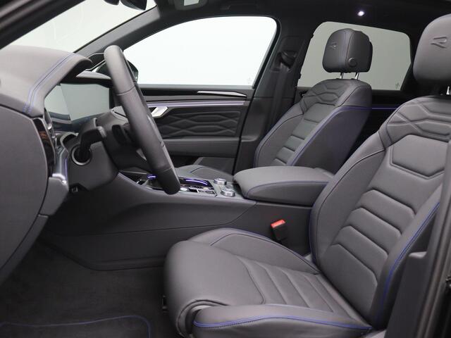 Volkswagen TOUAREG 3.0 TSi eHybrid 4MOTION R Edition 463PK DSG matrix led, trekhaak, panoramadak, 360gr. camera, leder, luchtvering, keyless, stuur-stoelverwarming, Dynaudio, head-up display, 22" lichtmetaal