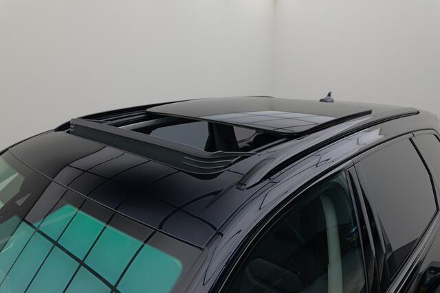 Volkswagen TOUAREG 3.0 TSi eHybrid 4MOTION | Trekhaak | DYNAudio | Keyless | Leer | 22" licht metaal