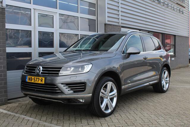 Volkswagen TOUAREG 3.0 TDI R-line / Panoramadak / Dynaudio / 360 Camera