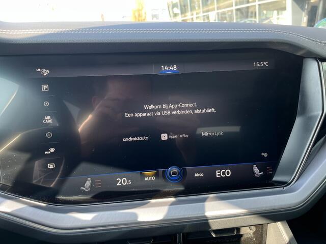 Volkswagen TOUAREG 3.0 TSi eHybrid 4MOTION Bj 2021 km 48.000 nap 1e eigenaar