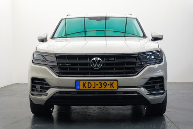 Volkswagen TOUAREG 3.0 TSi eHybrid 4MOTION | Panorama | Massage | Nachtzicht