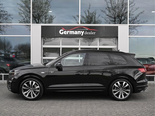 Volkswagen TOUAREG 3.0TSi eHybrid 4Motion R V6 462pk Lucht Pano Leder Trekh 21-Inch Head-Up 21-Inch VOL!