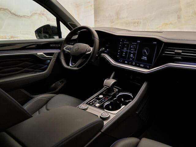 Volkswagen TOUAREG R V6 eHybrid 4Motion Final Edition, pano, tr.haak, Dynaudio, 22'', luchtv., matrix-LED, memory, HUD, keyless, ACC, privacy