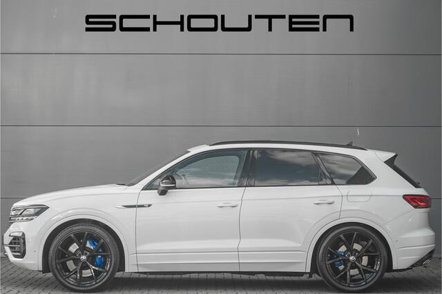 Volkswagen TOUAREG 3.0 TSi 4MOTION R Black Style Pano Trekhaak 22"
