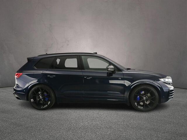 Volkswagen TOUAREG R 3.0 TSI eHybrid 462pk Tiptronic Trekhaak, Luchtvering, Lederen bekleding, Panoramadak, LED matrix koplampen, Adaptive cruise control, Elektrische achterklep