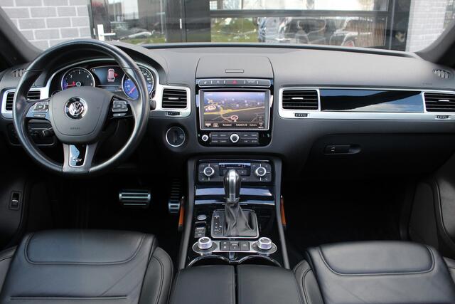 Volkswagen TOUAREG 3.0 TDI R-line / Panoramadak / Keyless / N.A.P.