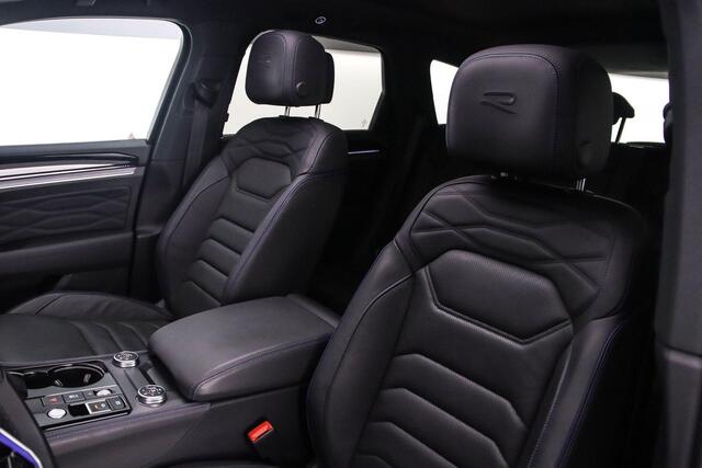 Volkswagen TOUAREG R 3.0 TSI eHybrid 462pk Tiptronic Trekhaak, Lederen bekleding, Luchtvering, Panoramadak, Adaptive cruise control, 360 camera, Elektrische achterklep