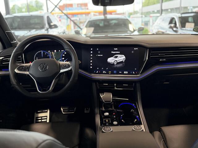Volkswagen TOUAREG 3.0 TSi eHybrid 4MOTION R PANO-DAK|HEAD UP|DYN AUDIO|SOFTCLOSE|PUGLIA LEDER|MASSAGE|21"LM|LUCHTVERING|360 CAMERA|