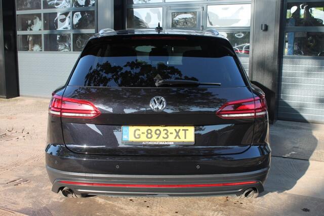 Volkswagen TOUAREG 3.0 TDI 4 Motion / Elektrische wegklapbare trekhaak / Electrische achterklep