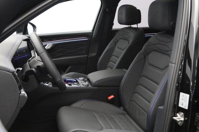 Volkswagen TOUAREG 3.0 TSi eHybrid 463 PK 4MOTION R Edition PHEV, Panoramadak, DYNAUDIO, 360°